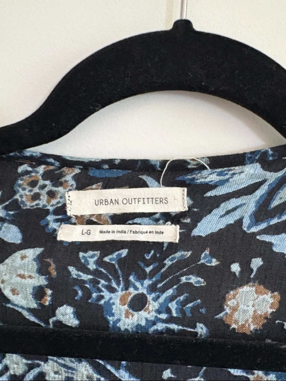 UO Floral Maxi Dress - Picture 9 of 16